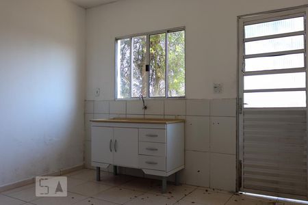 Cozinha de kitnet/studio para alugar com 1 quarto, 40m² em Vila Mogi Moderno, Mogi das Cruzes