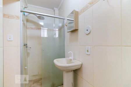 Banheiro da suíte de apartamento à venda com 1 quarto, 42m² em Cambuí, Campinas