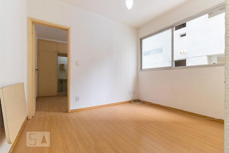 Sala de apartamento à venda com 1 quarto, 42m² em Cambuí, Campinas