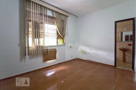 Suíte de apartamento para alugar com 3 quartos, 70m² em Jardim Guanabara, Rio de Janeiro
