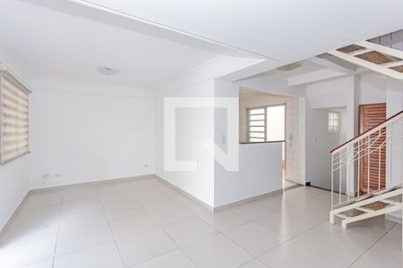 Sala de casa para alugar com 3 quartos, 150m² em Vila das Mercês, São Paulo