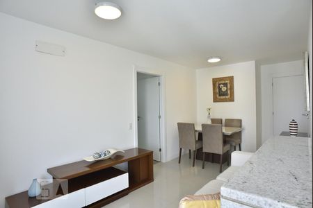 Sala de apartamento à venda com 2 quartos, 89m² em Barra da Tijuca, Rio de Janeiro