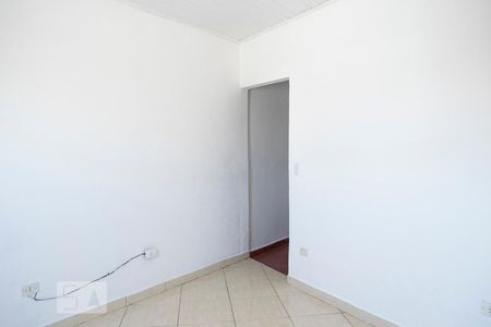 QUARTO de casa para alugar com 1 quarto, 70m² em Moinho Velho, São Paulo