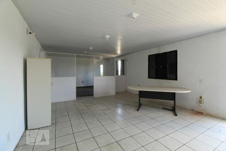 Sala piso superior de casa para alugar com 3 quartos, 170m² em Partenon, Porto Alegre