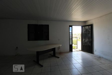 Sala piso superior de casa para alugar com 3 quartos, 170m² em Partenon, Porto Alegre