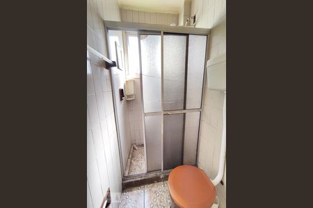 Banheiro de apartamento à venda com 1 quarto, 30m² em Centro, São Leopoldo