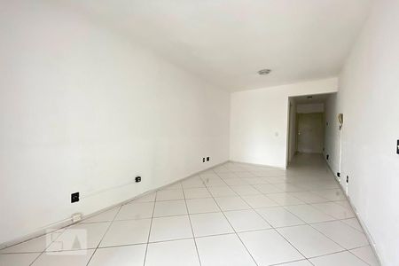 Sala de kitnet/studio para alugar com 1 quarto, 40m² em Centro, São Leopoldo
