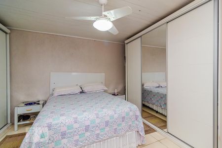 Quarto 1 de casa à venda com 3 quartos, 240m² em Ipanema, Porto Alegre