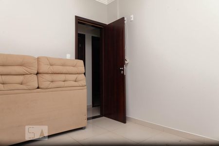 Quarto de apartamento para alugar com 3 quartos, 92m² em Santa Mônica, Uberlândia