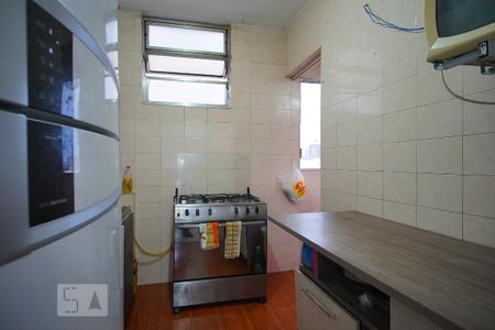 Cozinha de apartamento para alugar com 2 quartos, 55m² em Jardim Itu-sabará, Porto Alegre