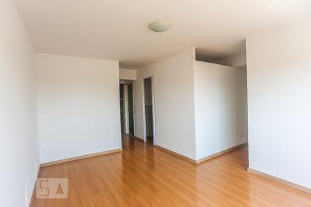 Sala de Estar de apartamento à venda com 2 quartos, 67m² em Jardim Ester, São Paulo