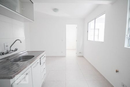 cozinha de apartamento para alugar com 1 quarto, 36m² em Vila Siqueira (zona Norte), São Paulo