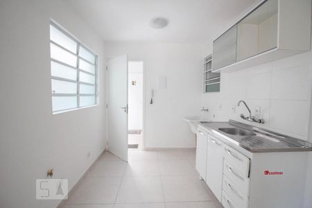 cozinha de apartamento para alugar com 1 quarto, 36m² em Vila Siqueira (zona Norte), São Paulo