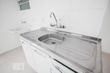 cozinha de apartamento para alugar com 1 quarto, 36m² em Vila Siqueira (zona Norte), São Paulo