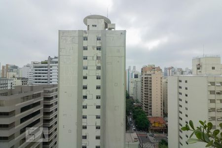 Vista Sala de apartamento para alugar com 3 quartos, 86m² em Indianópolis, São Paulo