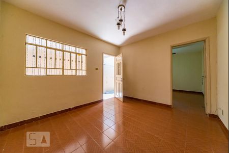 Sala de casa para alugar com 2 quartos, 74m² em Vila Palmares, Santo André