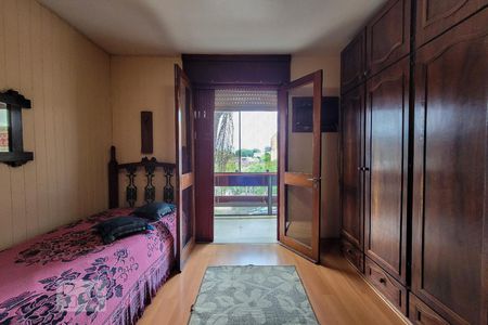 Quarto de apartamento à venda com 2 quartos, 80m² em Medianeira, Porto Alegre