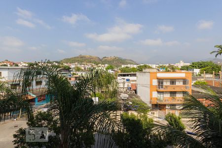 Vista de apartamento à venda com 2 quartos, 57m² em Taquara, Rio de Janeiro