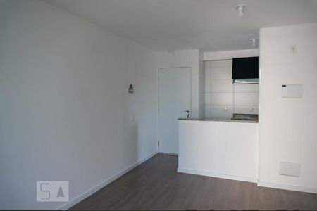 Sala de apartamento para alugar com 3 quartos, 65m² em Limão, São Paulo