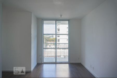 Sala de apartamento para alugar com 3 quartos, 65m² em Limão, São Paulo