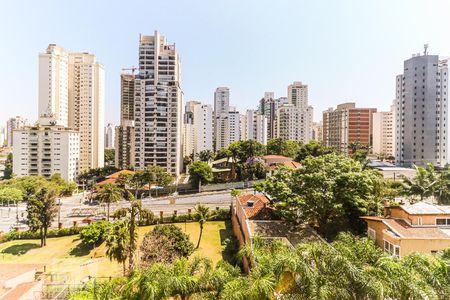 Vista Varanda de apartamento para alugar com 1 quarto, 50m² em Campo Belo, São Paulo