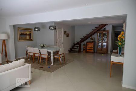 Sala de apartamento à venda com 4 quartos, 390m² em Recreio dos Bandeirantes, Rio de Janeiro