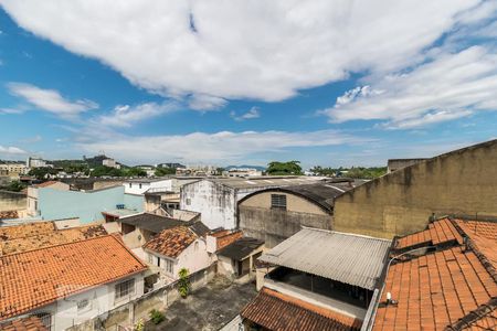 Vista da Sala de apartamento à venda com 2 quartos, 60m² em Olaria, Rio de Janeiro