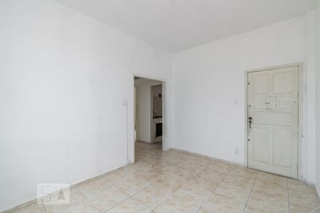 Sala de apartamento à venda com 2 quartos, 60m² em Olaria, Rio de Janeiro