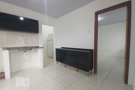 Sala/Cozinha de apartamento para alugar com 1 quarto, 45m² em Santo Antônio, Porto Alegre