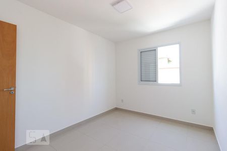 Quarto de apartamento para alugar com 1 quarto, 32m² em Vila Isolina Mazzei, São Paulo