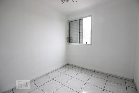 Quarto 1 de apartamento para alugar com 2 quartos, 63m² em Conjunto Residencial José Bonifácio, São Paulo