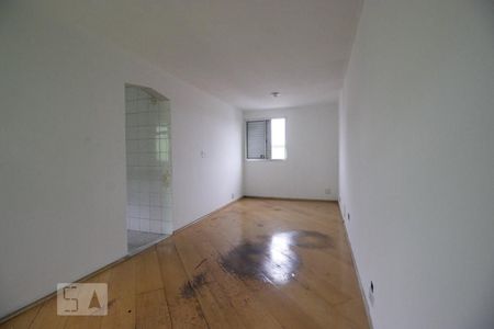 Sala de apartamento para alugar com 2 quartos, 63m² em Conjunto Residencial José Bonifácio, São Paulo