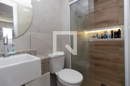 Banheiro de apartamento à venda com 2 quartos, 50m² em Guapira, São Paulo