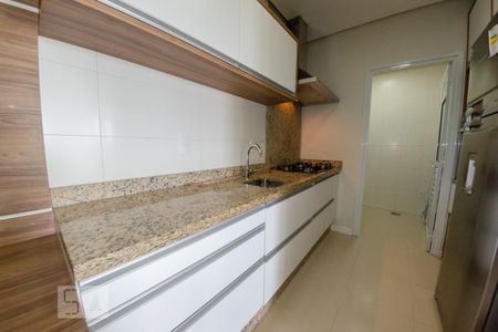 Cozinha de apartamento para alugar com 2 quartos, 60m² em Ingleses do Rio Vermelho, Florianópolis