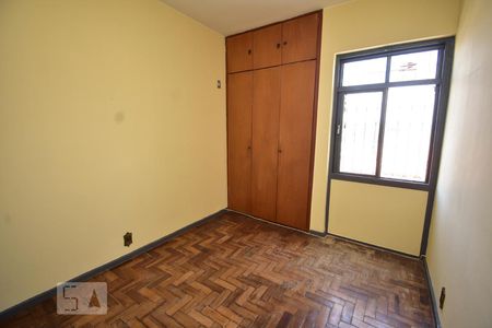 Quarto 1 de apartamento para alugar com 3 quartos, 103m² em Guará I, Brasília