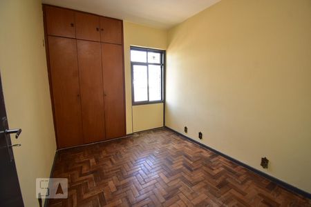 Quarto 1 de apartamento para alugar com 3 quartos, 103m² em Guará I, Brasília