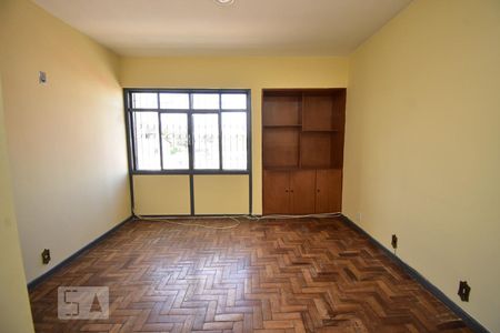 Sala de apartamento para alugar com 3 quartos, 103m² em Guará I, Brasília