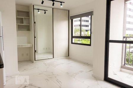 Studio de kitnet/studio para alugar com 1 quarto, 26m² em Mirandópolis, São Paulo