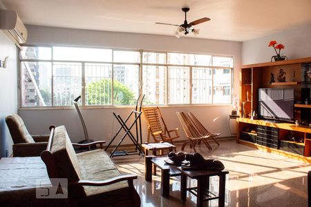 Sala de apartamento à venda com 4 quartos, 167m² em Tijuca, Rio de Janeiro