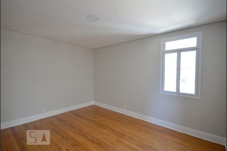 Casa para alugar com 220m², 3 quartos e 2 vagas Casa para alugar com 220m², 3 quartos e 2 vagasQuarto 2