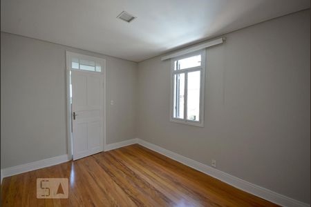 Casa para alugar com 220m², 3 quartos e 2 vagas Casa para alugar com 220m², 3 quartos e 2 vagasQuarto 3