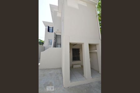 Casa para alugar com 220m², 3 quartos e 2 vagas Casa para alugar com 220m², 3 quartos e 2 vagasQuintal