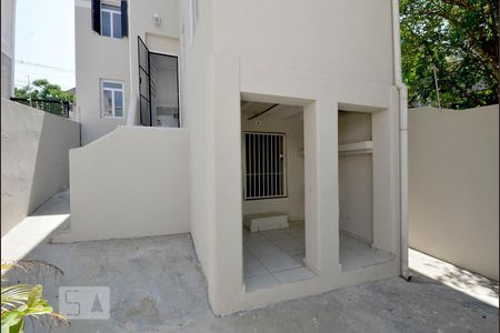 Casa para alugar com 220m², 3 quartos e 2 vagas Casa para alugar com 220m², 3 quartos e 2 vagasQuintal