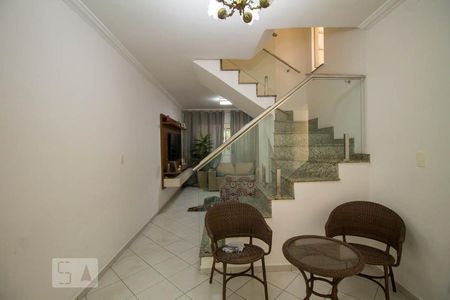 Sala de casa à venda com 3 quartos, 375m² em Cambuci, São Paulo