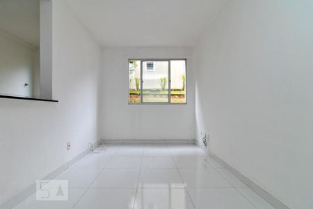 Sala  de apartamento para alugar com 2 quartos, 46m² em Parque Munhoz, São Paulo