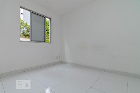 Quarto 1 de apartamento para alugar com 2 quartos, 46m² em Parque Munhoz, São Paulo