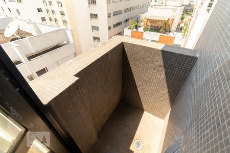 Varanda de kitnet/studio à venda com 1 quarto, 35m² em Cerqueira César, São Paulo