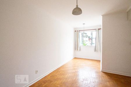 Sala de apartamento para alugar com 2 quartos, 70m² em Vila Pompéia, São Paulo