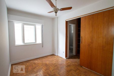 Suíte de apartamento para alugar com 2 quartos, 70m² em Vila Pompéia, São Paulo