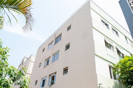 Fachada de apartamento para alugar com 2 quartos, 70m² em Vila Pompéia, São Paulo